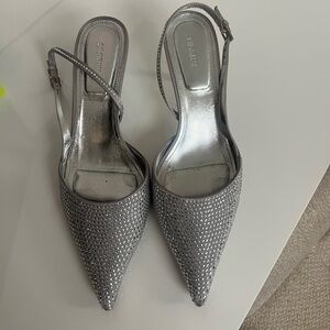 Simkhai Dylan 65MM Satin & Crystal Slingback Pumps Worn Once great for brides 40